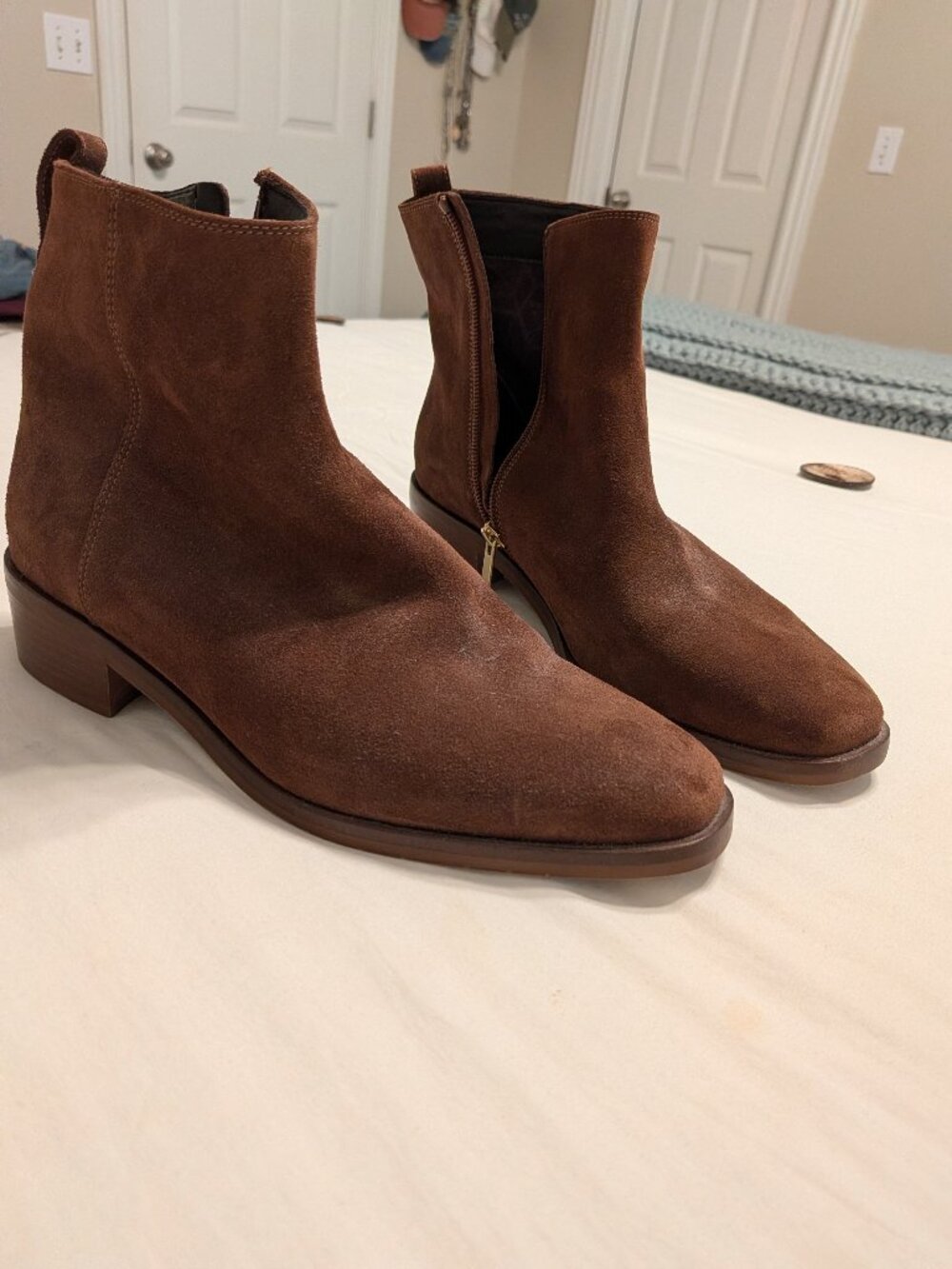 Aquatalia suede women's boots size 11